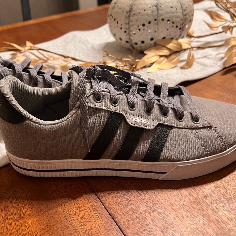 Men's grey ortholite shoes size 11.5